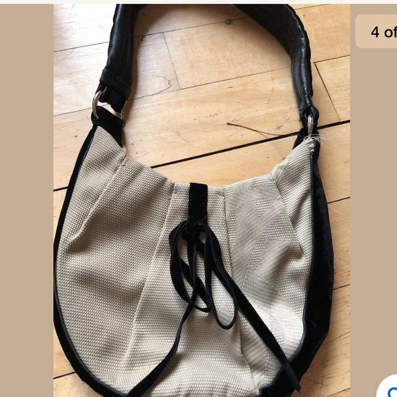 Yves Saint Laurent Velvet Bow Bag - Picture 8 of 8